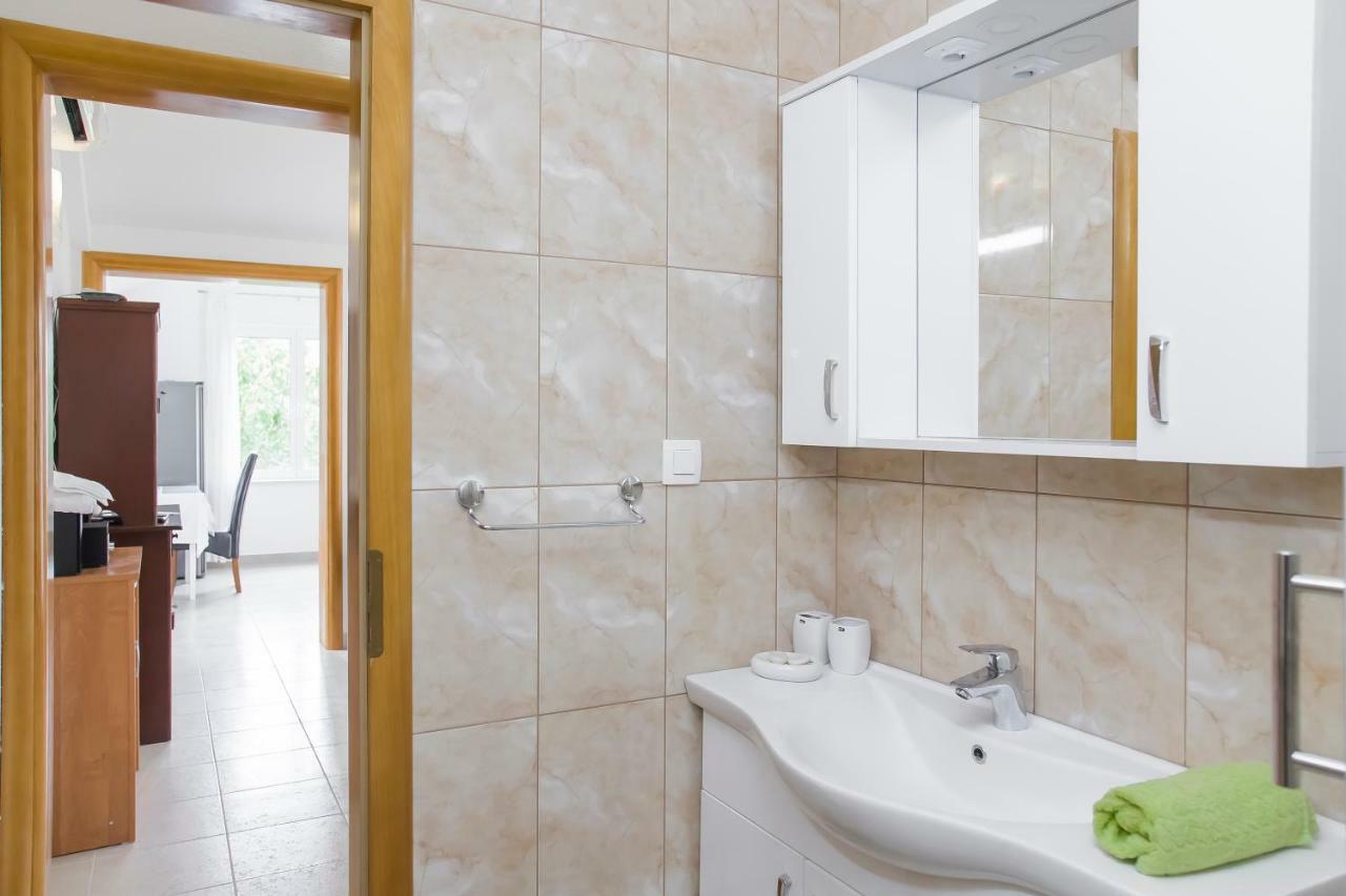 Vila Lukrecija Drače Habitación foto
